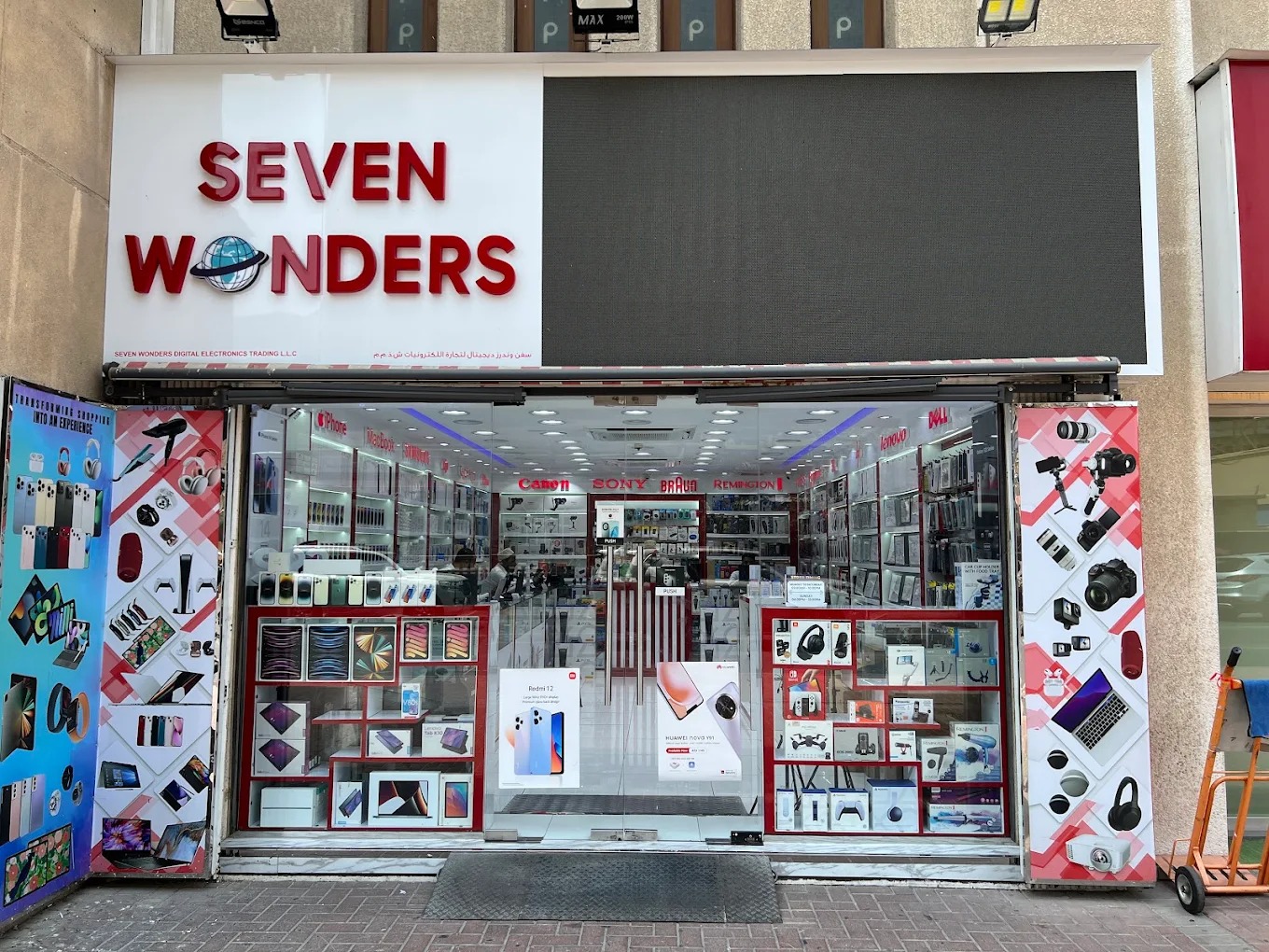 Seven Wonders Digital Electronics Trading LLC mobile phones and gadgets store